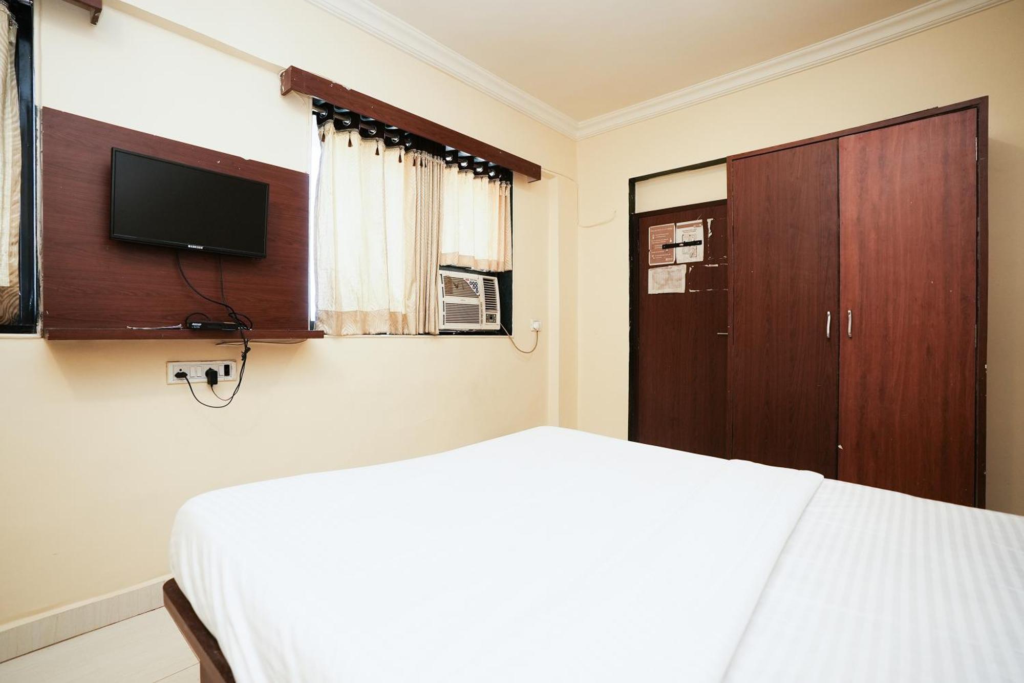 Hotel Della Comfort Near Ambreshwar Shiv Mandir, Ambernath Amarnath Экстерьер фото